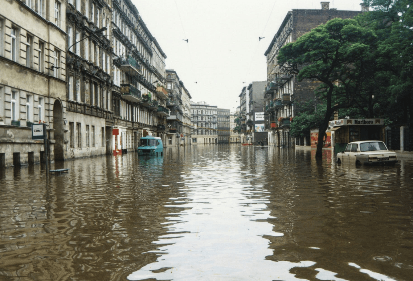 Flood in Wroclaw 1997 - This is what Wroclaw looked like 25 years ago [PHOTOS].