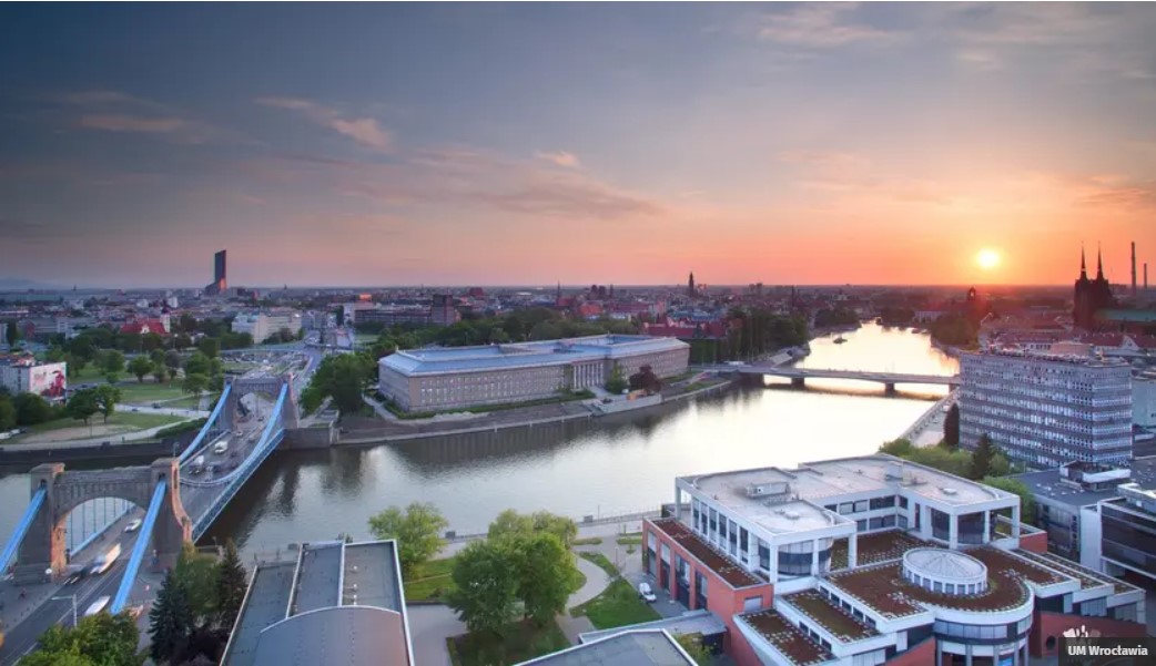 Business Services 2023  - Wroclaw among the winners 