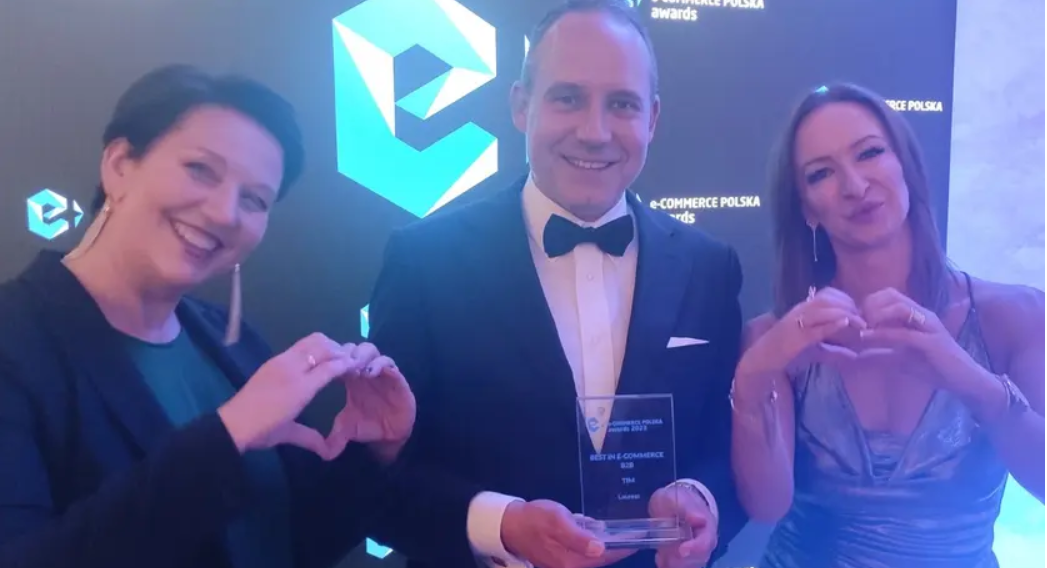 TIM wins at e-Commerce Poland awards 2023 They fought back and won the prestigious online commerce award